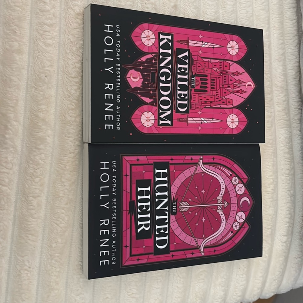 The Veiled Kingdom and The Hunted Heir by Holly Renee